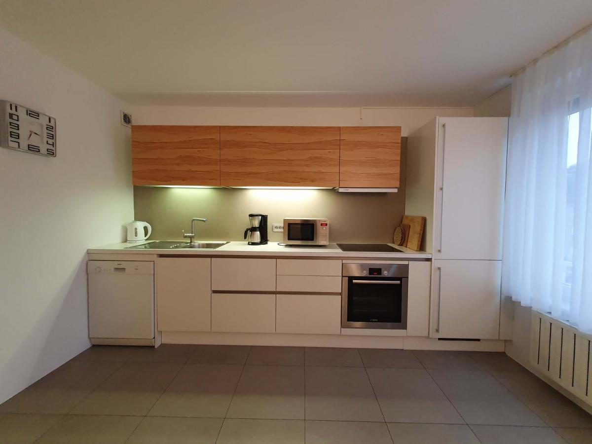 Apartment Eva Tour As ليوبليانا المظهر الخارجي الصورة